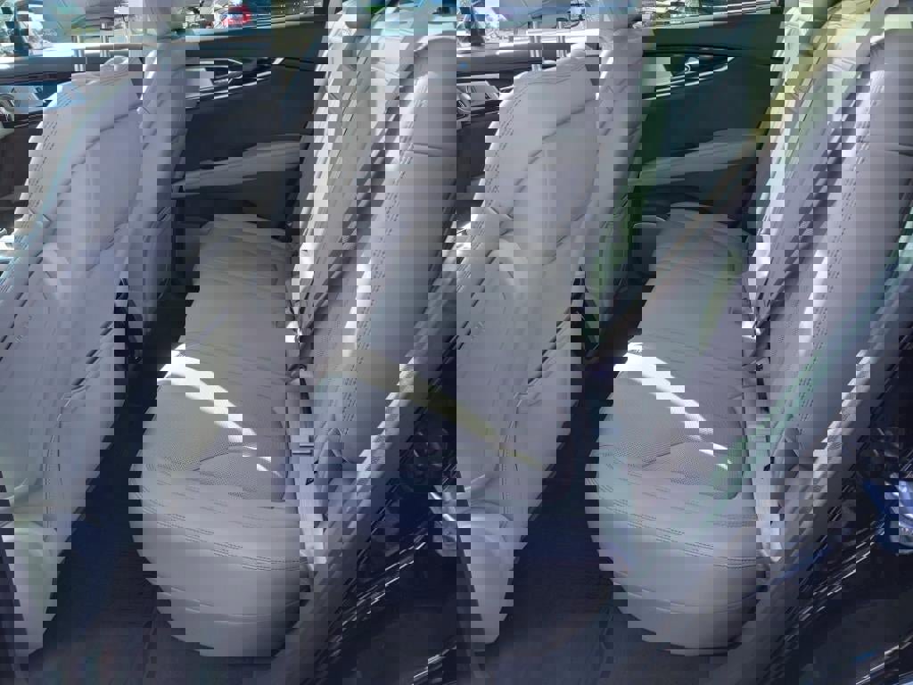 New 2023 Lincoln Nautilus Reserve w/ Equipment Group 202A image 34