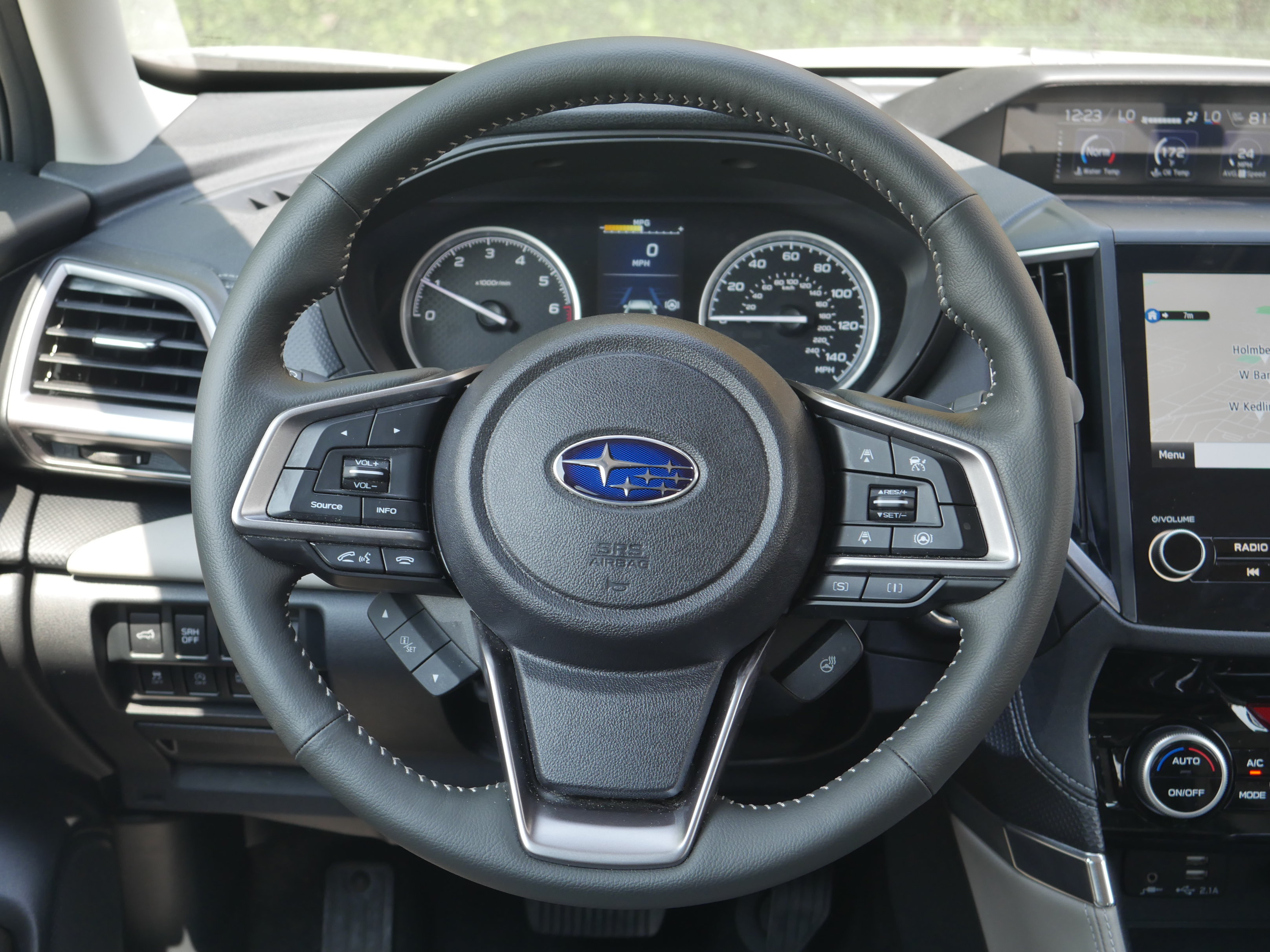 Used 2024 Subaru Forester Limited AWD/4WD image 7