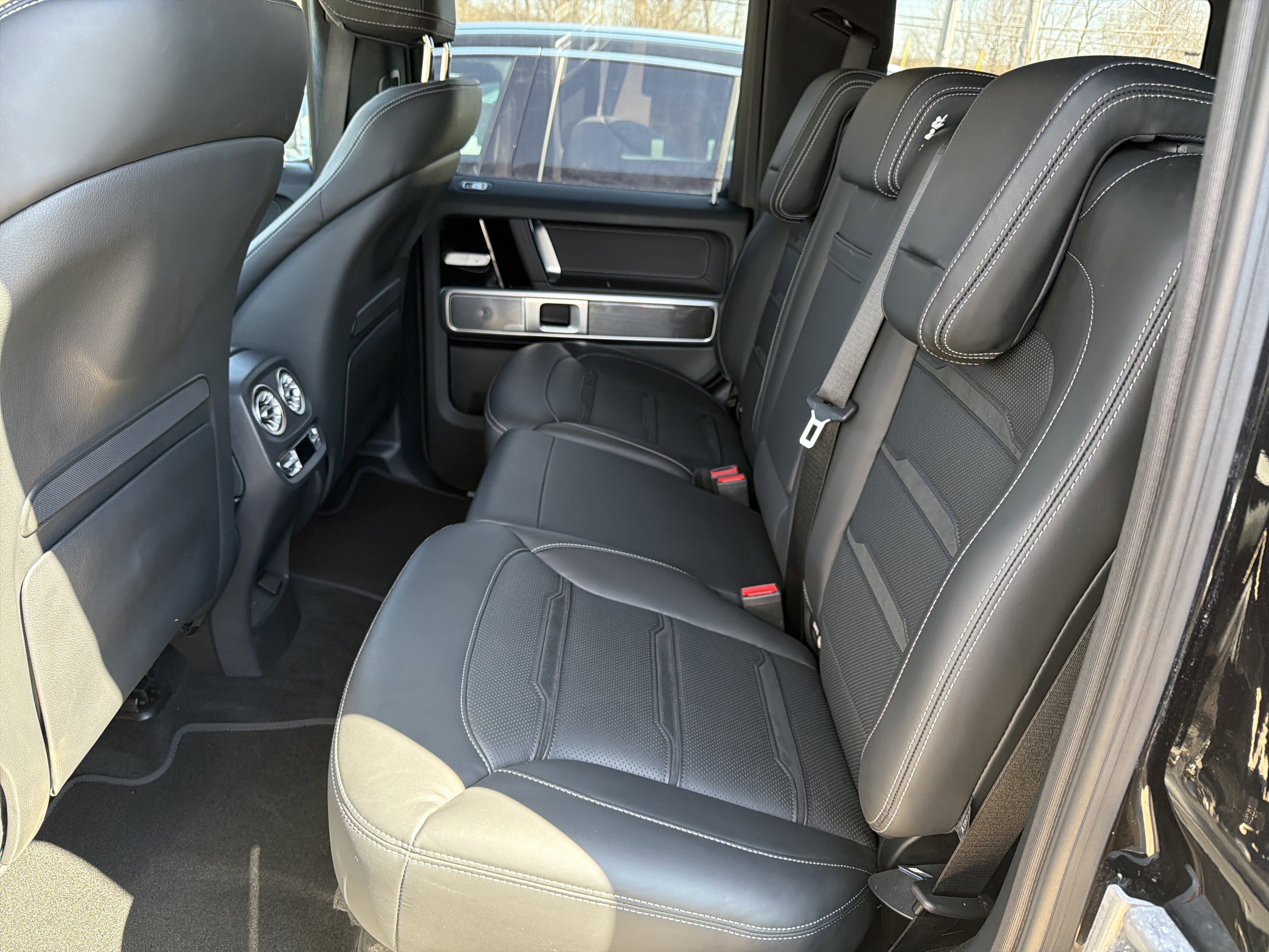 Used 2025 Mercedes-Benz G 63 AMG 4MATIC image 47