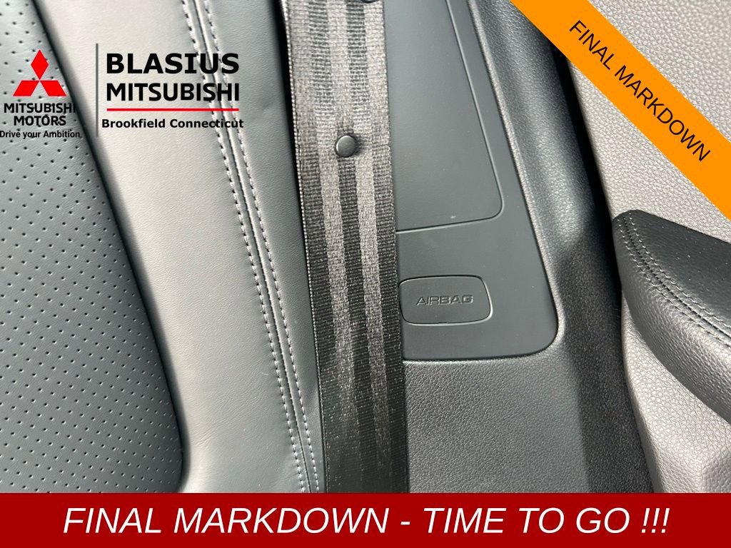 Used 2022 Porsche Macan image 36