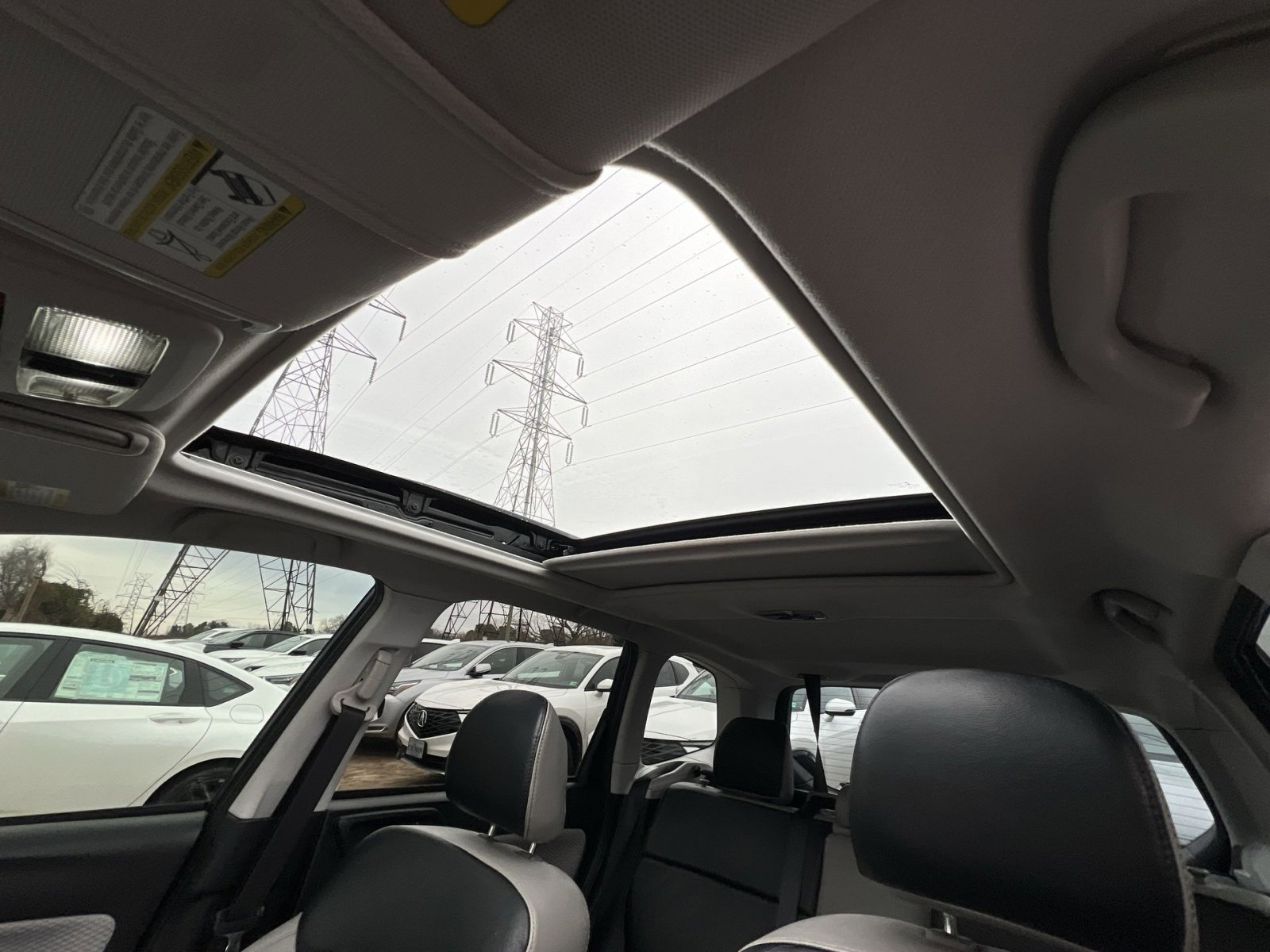 Used 2018 Subaru Forester 2.5i Premium w/ All-Weather Package image 25