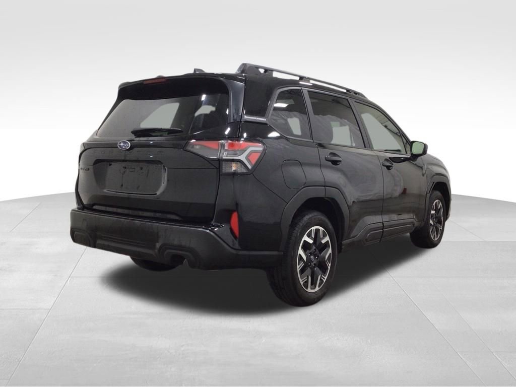 Used 2024 Subaru Ascent Premium w/ Convenience Package AWD/4WD image 4