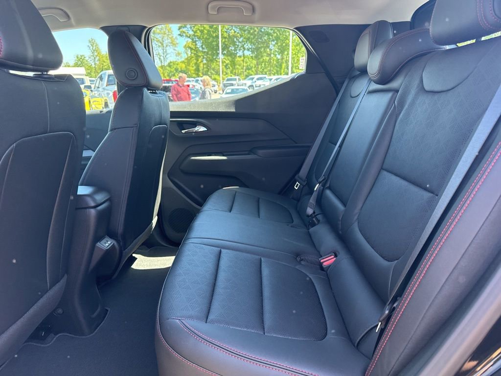 New 2027 Chevrolet Bolt RS FWD image 11