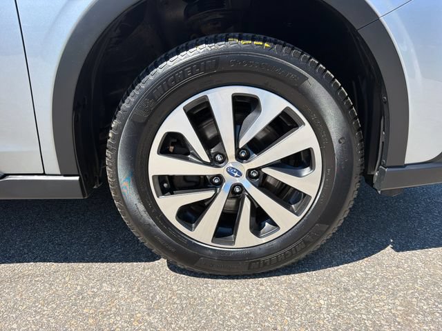 Used 2021 Subaru Outback AWD/4WD image 28