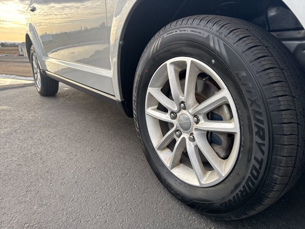 Used 2014 Dodge Journey SXT w/ Flexible Seating Group image 7