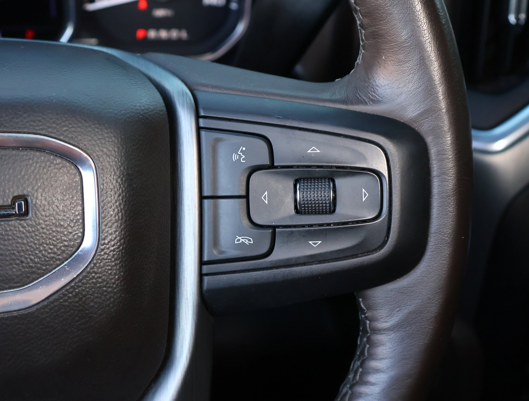 Used 2023 GMC Sierra 2500 Denali image 16