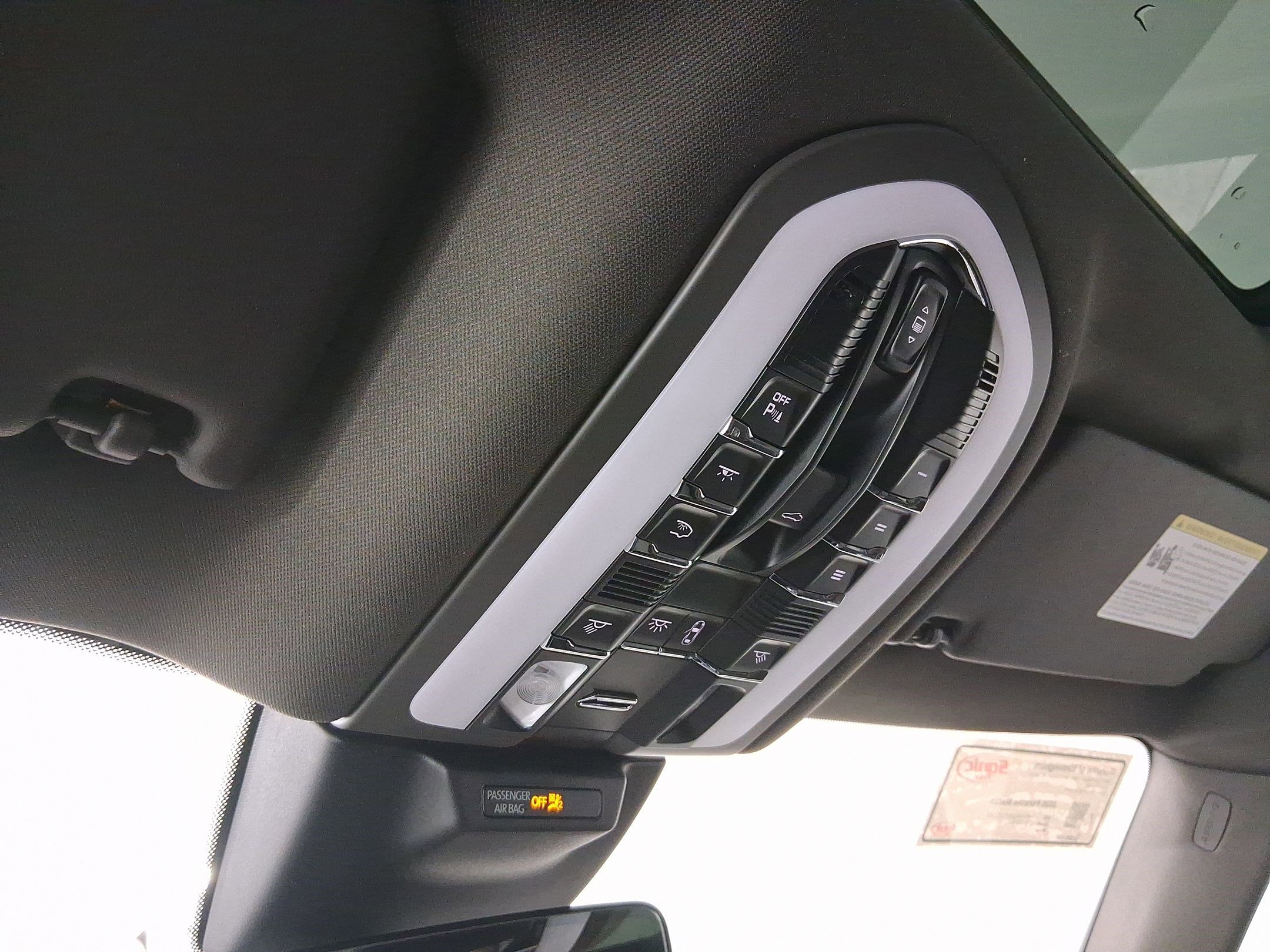 Used 2026 Porsche Macan image 29