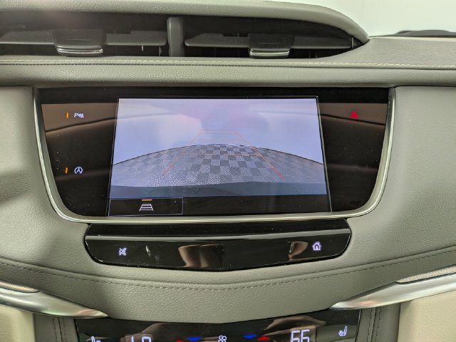 Used 2024 Cadillac XT5 Premium Luxury FWD image 5