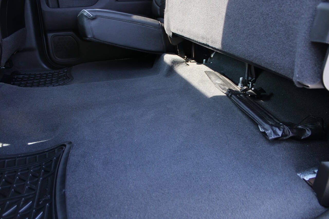 Used 2019 Chevrolet Silverado 3500 High Country w/ Duramax Plus Package AWD/4WD image 44