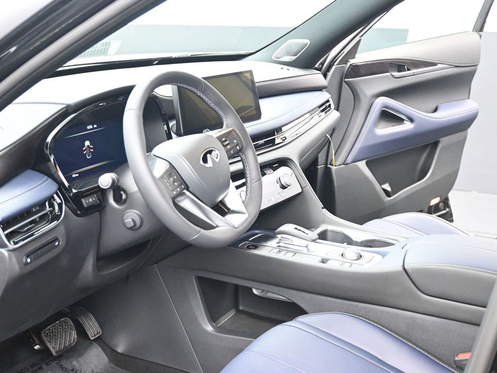 New 2026 INFINITI QX60 Sport w/ Dark Cargo Package image 9