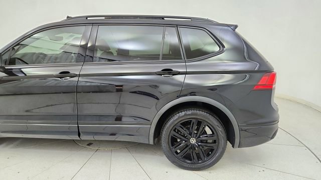 Used 2022 Volkswagen Tiguan SE R-Line image 10
