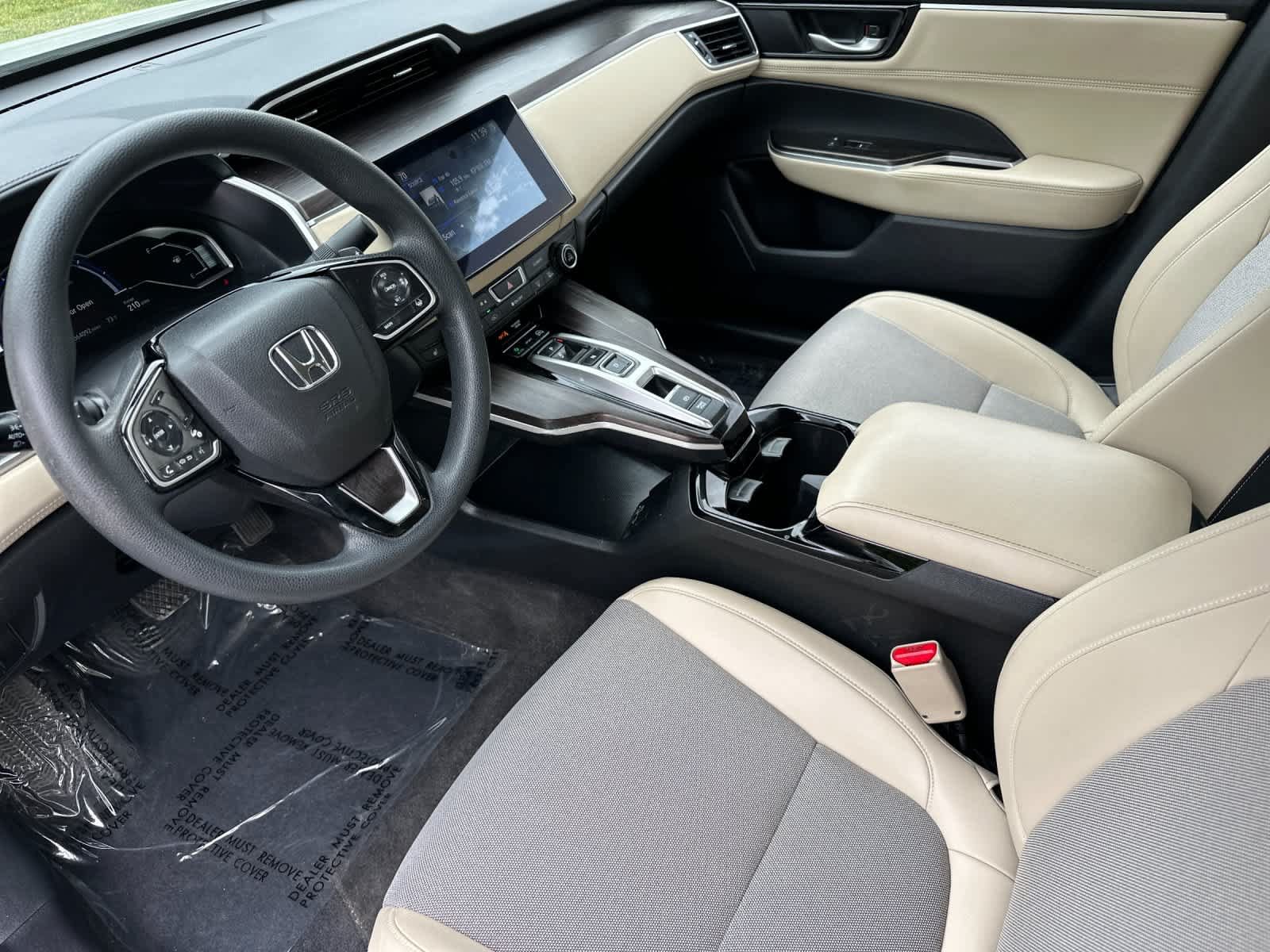 Used 2020 Honda Clarity Plug-In Hybrid image 4