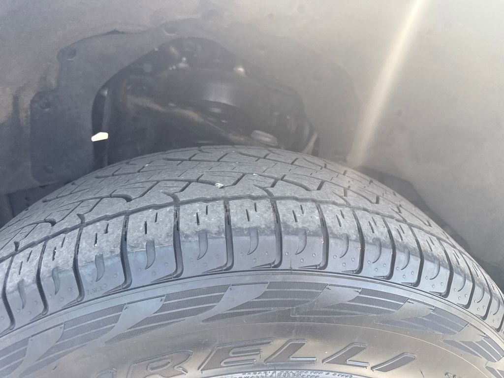 Used 2022 Ford F150 XLT image 14