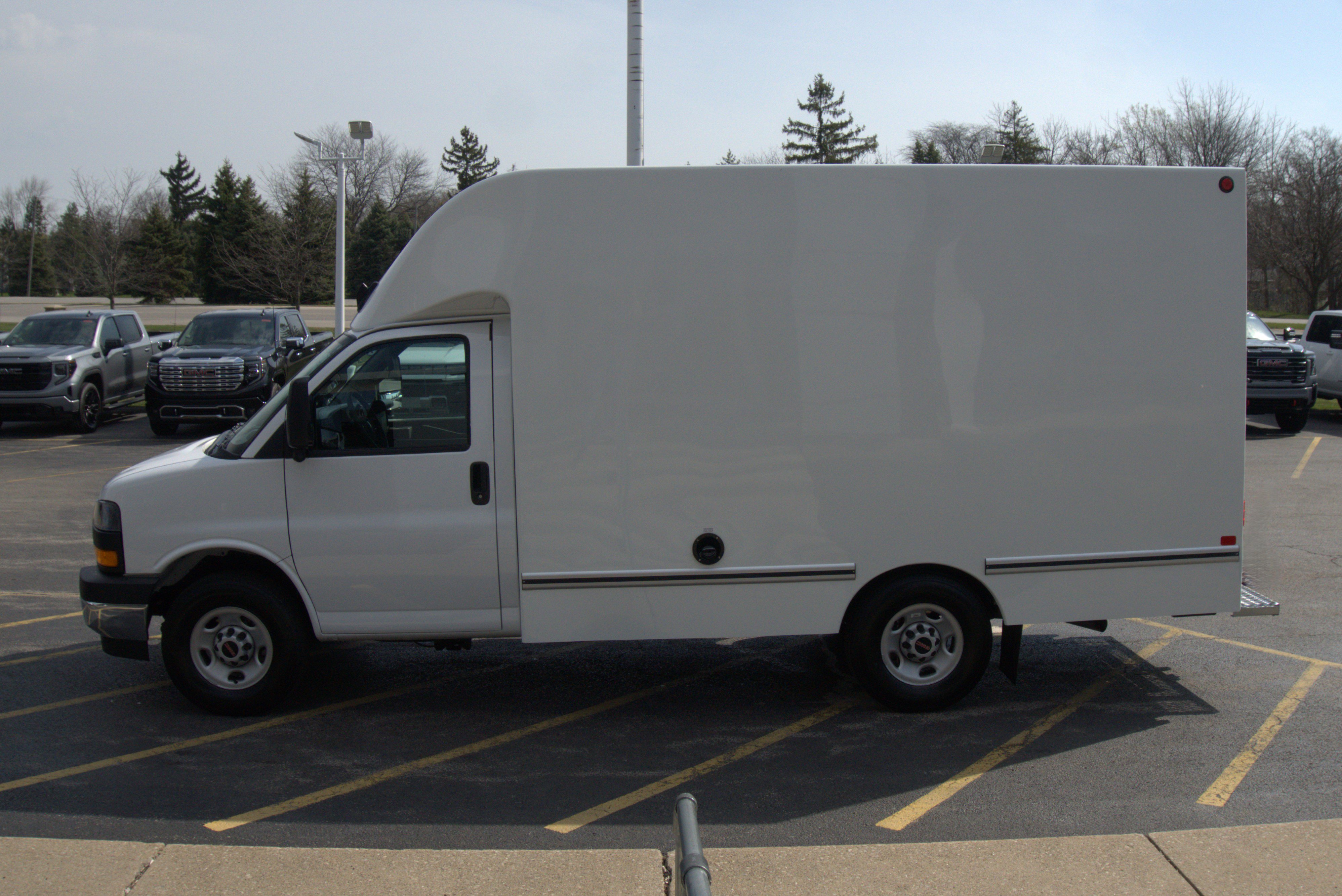 New 2025 GMC Savana 3500 w/ Power Convenience Package image 4