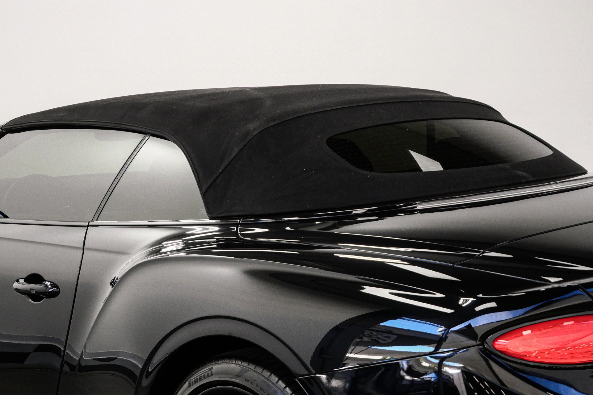 Used 2020 Bentley Continental GT V8 First Edition image 18