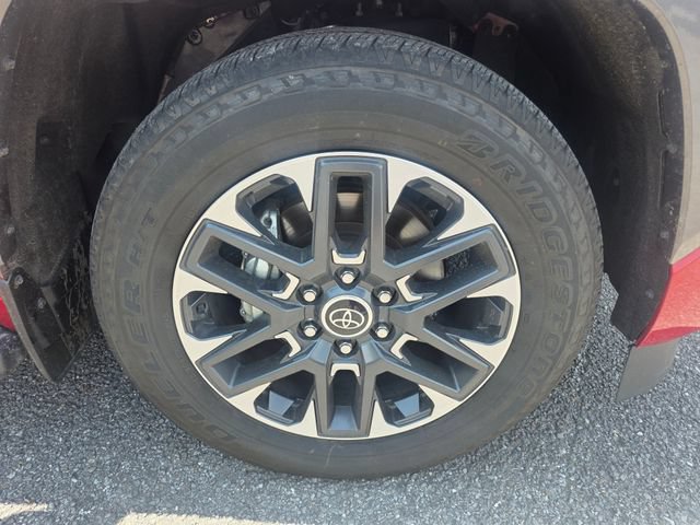 Used 2024 Toyota Sequoia Limited w/ Tow Technology Package RWD image 4