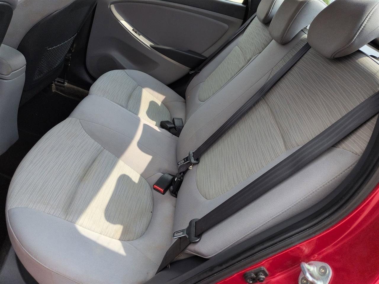 Used 2016 Hyundai Accent SE w/ Option Group 02 FWD image 27