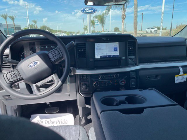 New 2026 Ford F250 XLT w/ FX4 Off-Road Package AWD/4WD image 21