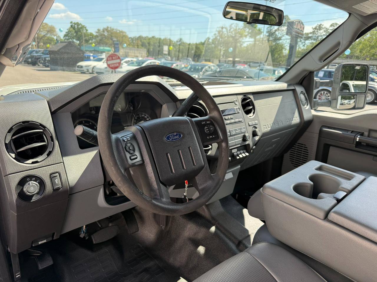 Used 2014 Ford F450 XL w/ Power Equipment Group image 42