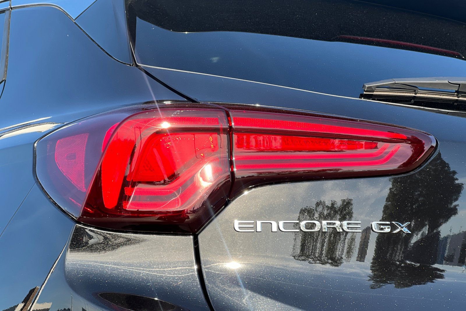 New 2026 Buick Encore GX Sport Touring image 7