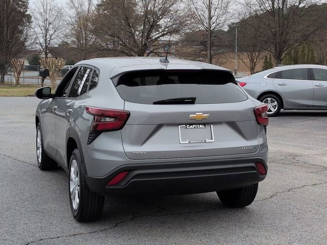 Used 2024 Chevrolet Trax LS FWD image 5
