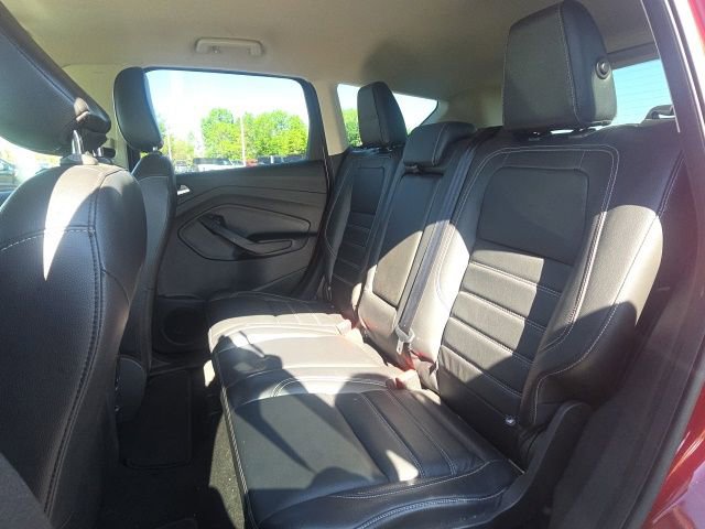 Used 2019 Ford Escape Titanium AWD/4WD image 17