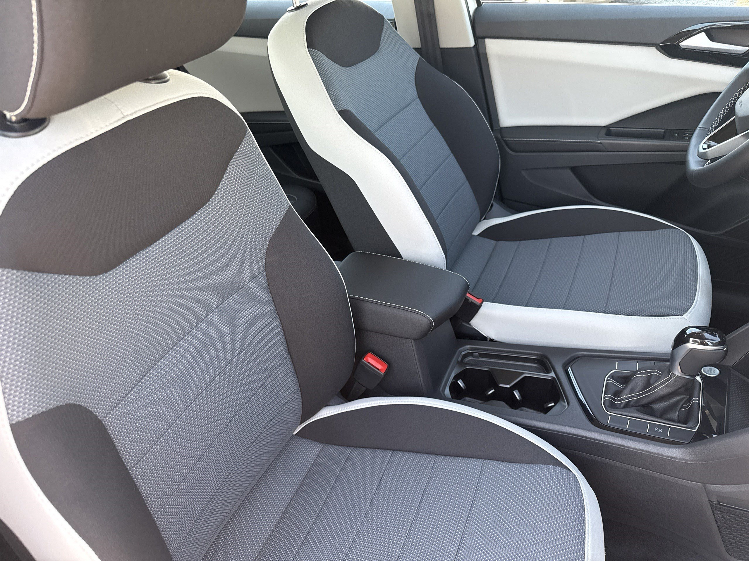 New 2027 Volkswagen Taos S FWD image 24