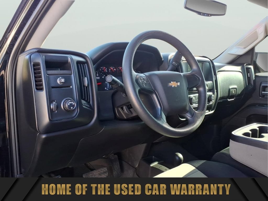 Used 2018 Chevrolet Silverado 1500 Custom w/ Custom Value Package AWD/4WD image 16