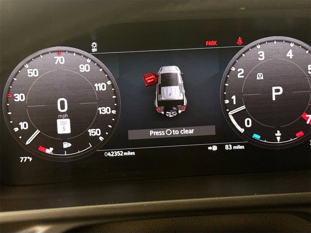 Certified 2023 Land Rover Defender 110 X-Dynamic SE image 12