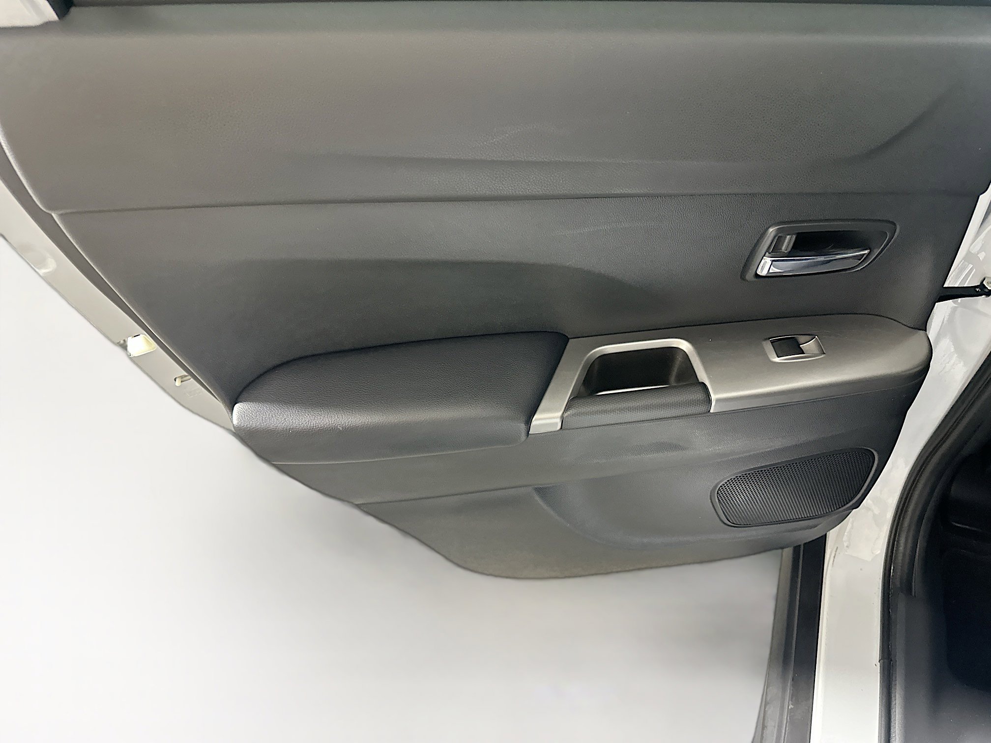 Used 2022 Mitsubishi Outlander Sport SE image 25