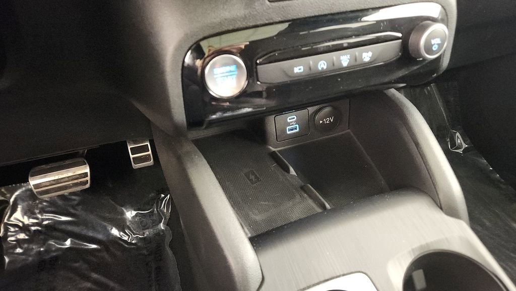 Certified 2023 Ford Escape ST-Line Select w/ Tech Pack #2 image 20