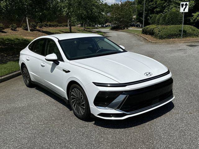 New 2025 Hyundai Sonata SEL image 3