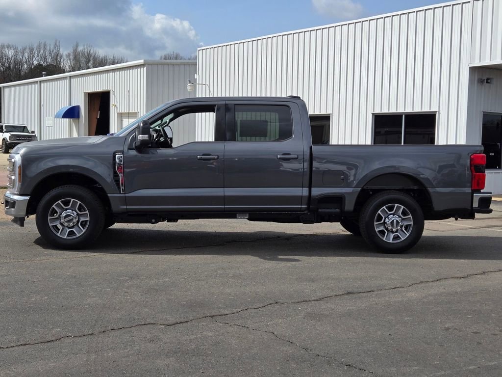 New 2026 Ford F350 Lariat image 4