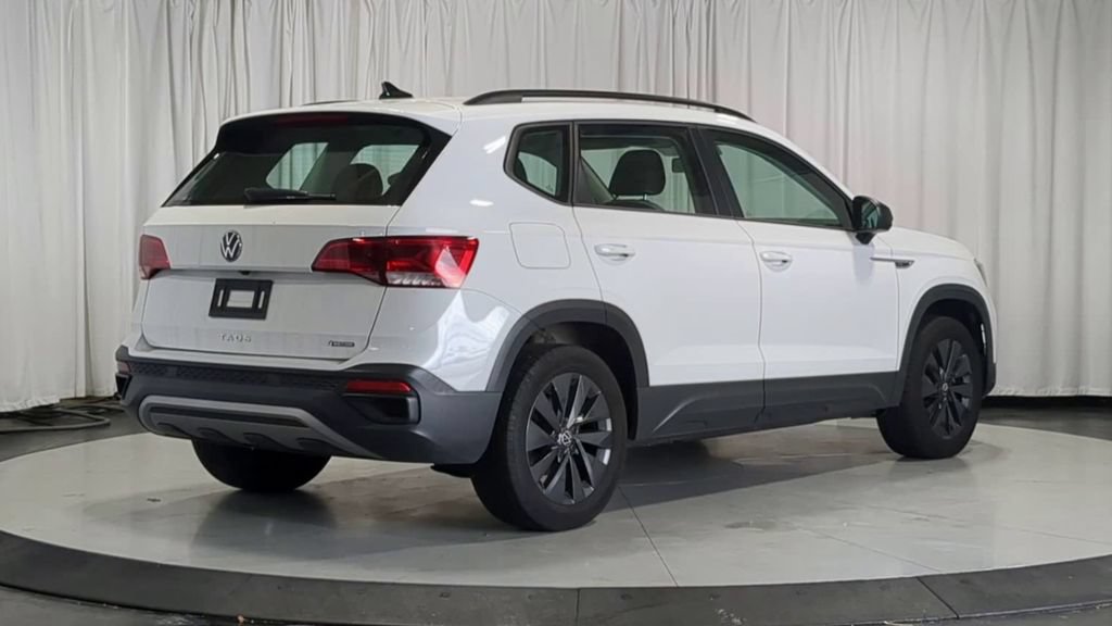 Used 2022 Volkswagen Taos S AWD/4WD image 8