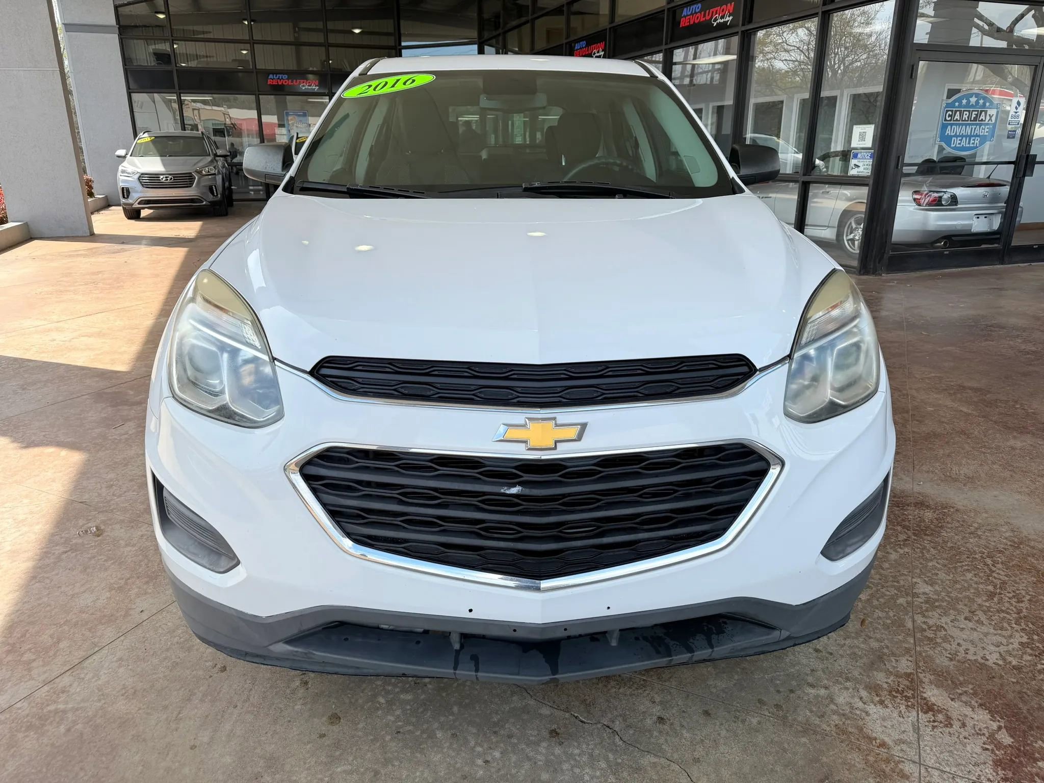 Used 2016 Chevrolet Equinox LS image 2