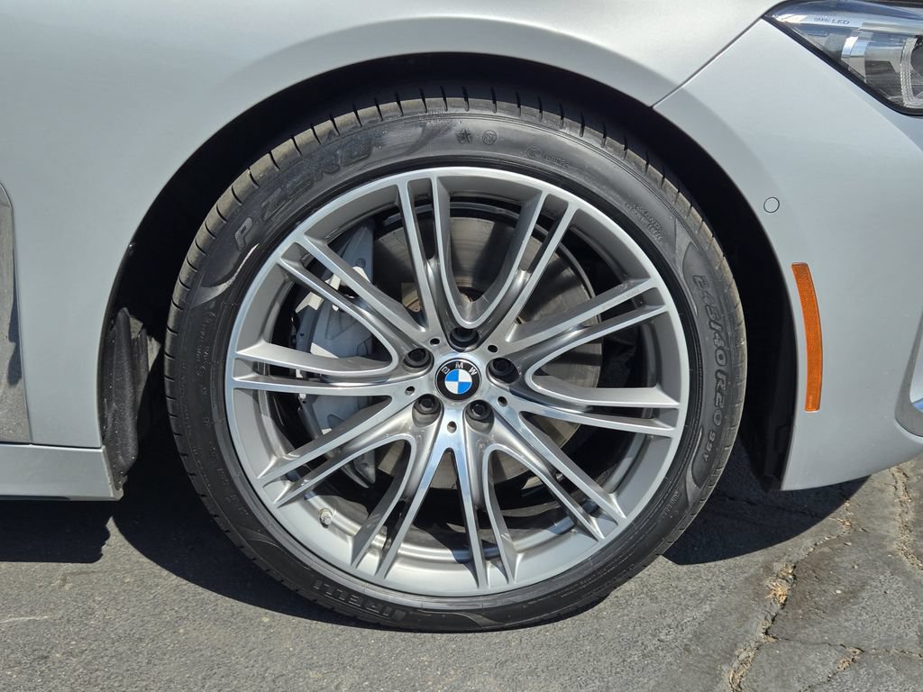 Used 2020 BMW 750i xDrive w/ Executive Package AWD/4WD image 11