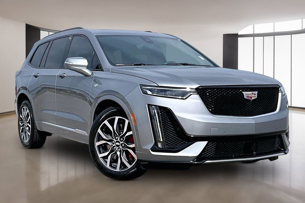 Used 2025 Cadillac XT6 Sport w/ Platinum Package AWD/4WD image 11