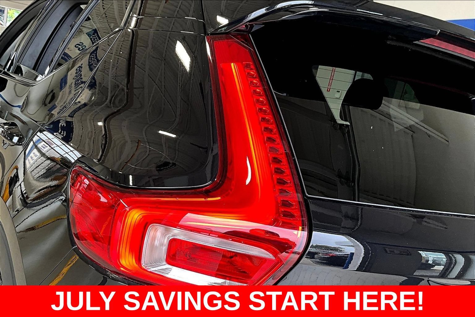 Used 2023 Volvo XC40 B5 Ultimate AWD/4WD image 26