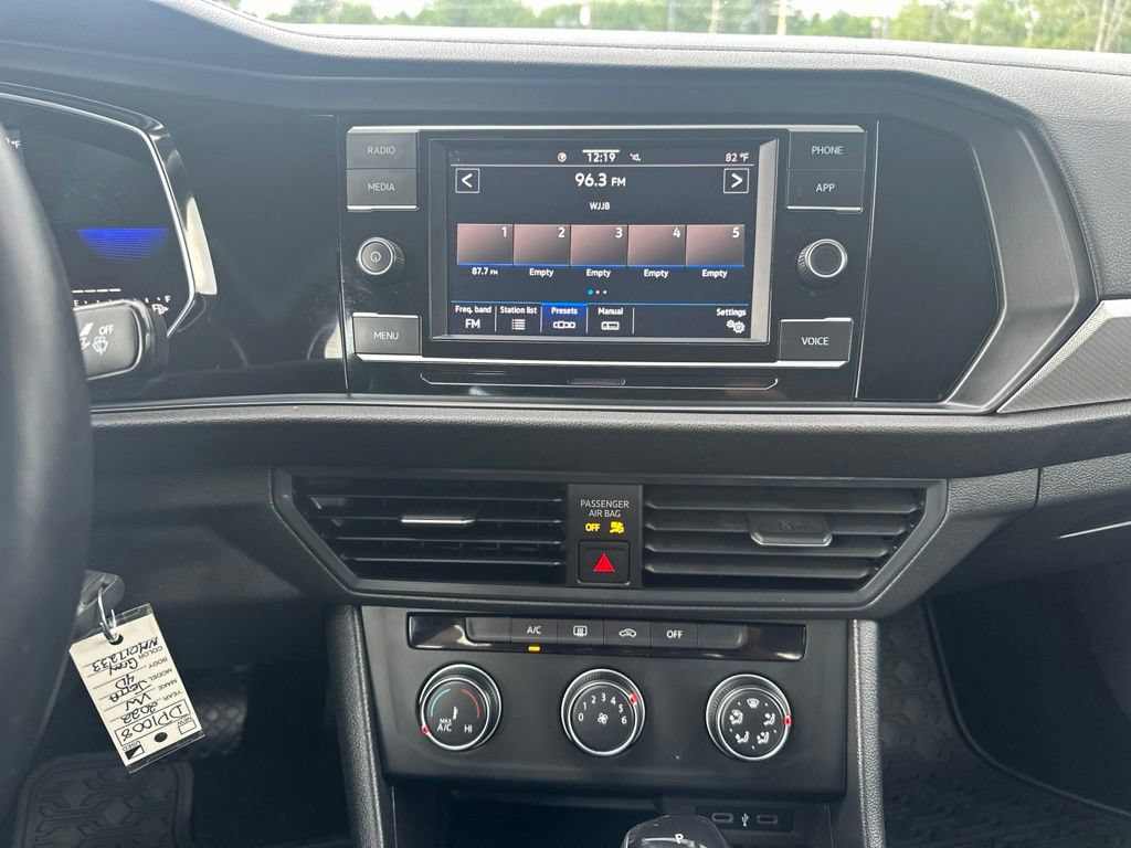 Used 2022 Volkswagen Jetta S FWD image 20