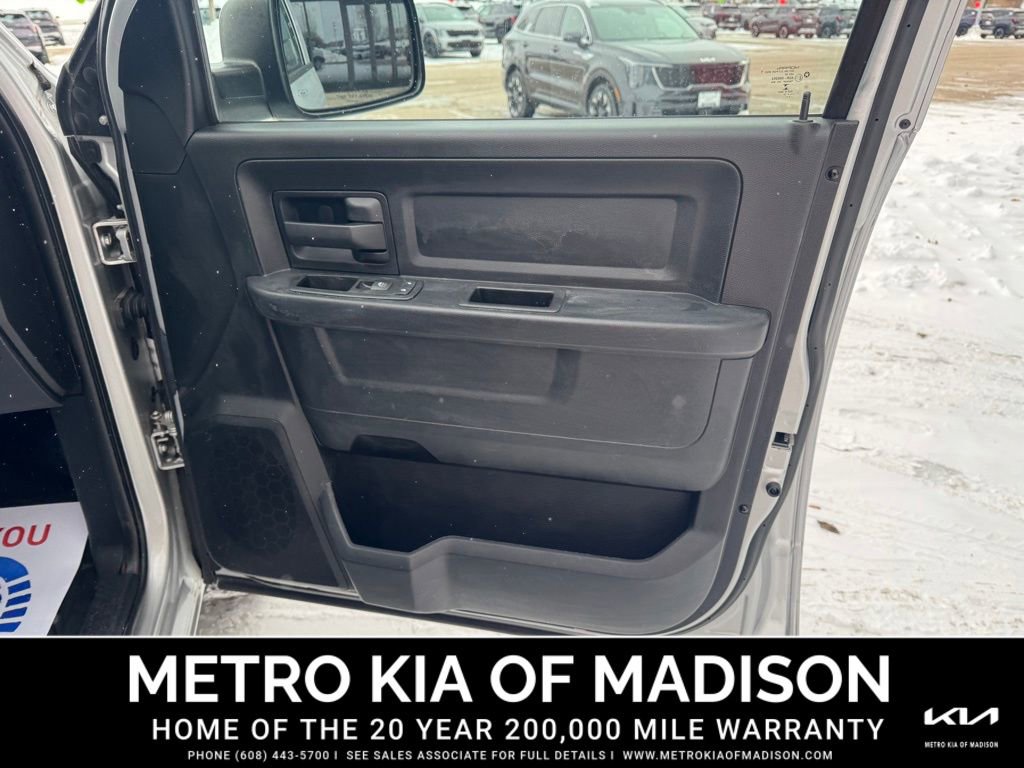 Used 2014 RAM 1500 Tradesman w/ Popular Equipment Group image 28