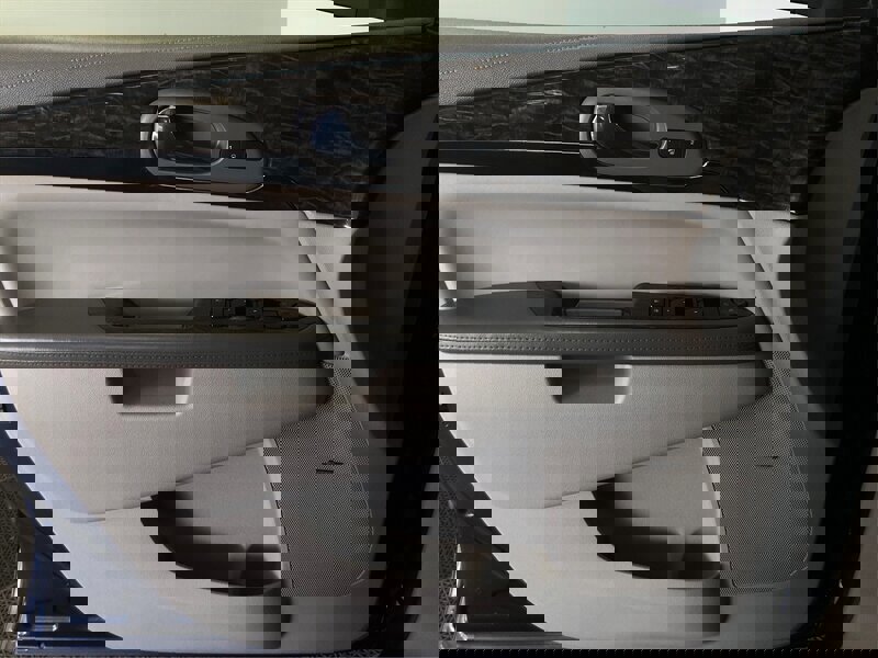 Used 2013 Buick Enclave Leather image 16