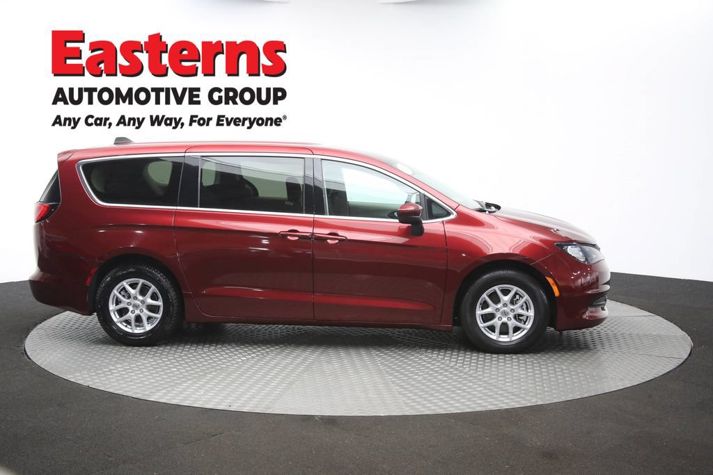 Used 2023 Chrysler Voyager LX FWD image 45