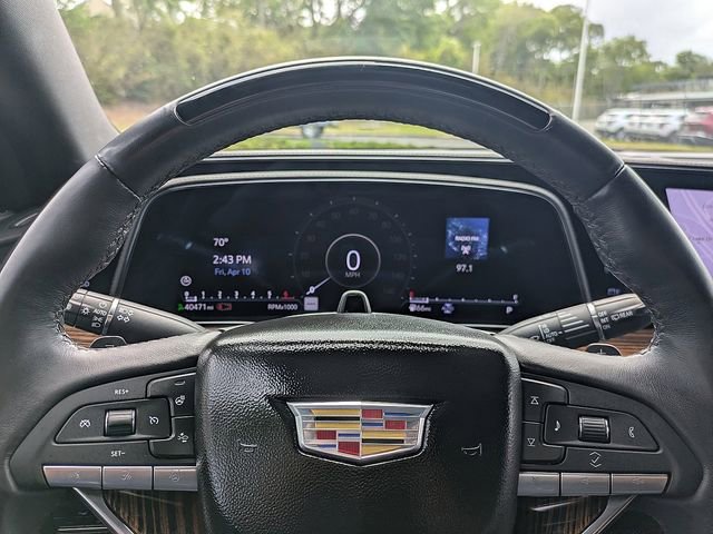 Certified 2023 Cadillac Escalade ESV Premium Luxury w/ Performance Package AWD/4WD image 32