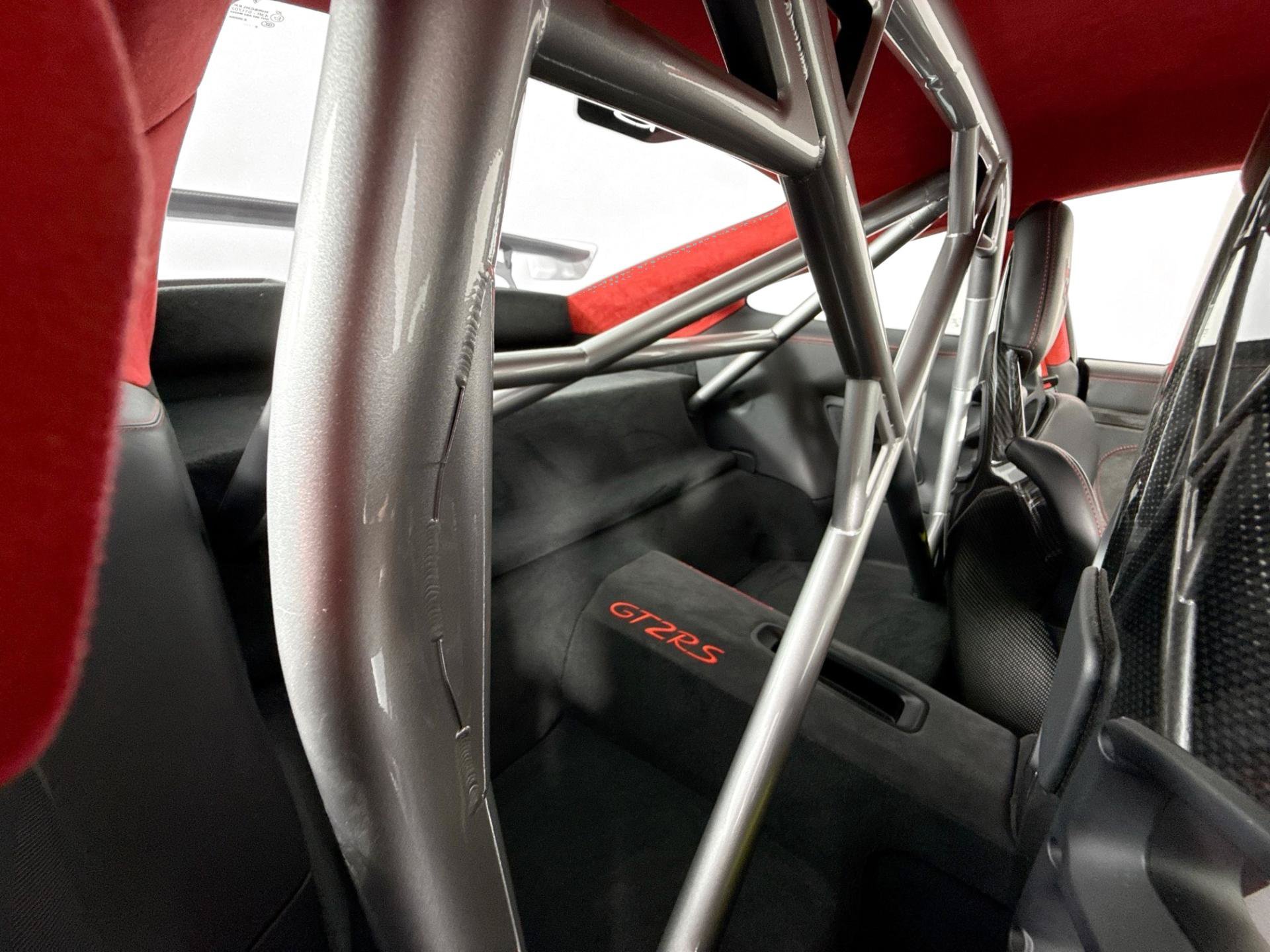 Used 2018 Porsche 911 GT2 RS RWD image 26