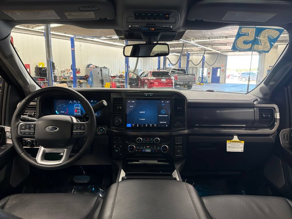 Certified 2025 Ford F350 Lariat w/ Lariat Ultimate Package AWD/4WD image 14