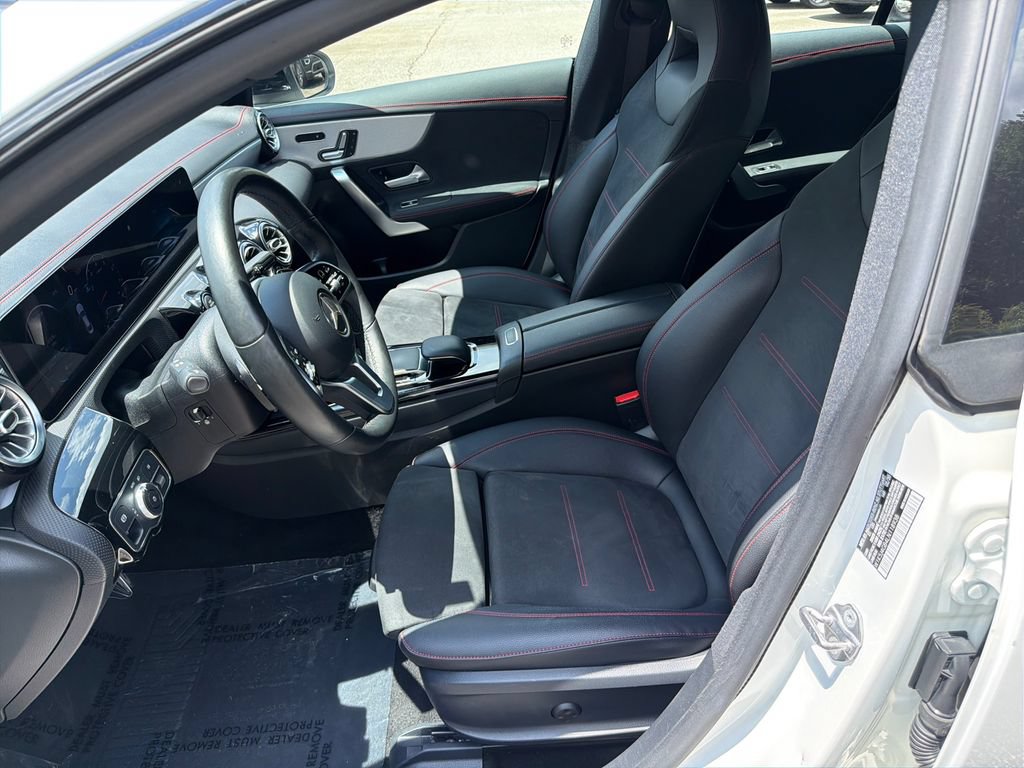 Used 2020 Mercedes-Benz CLA 250 image 9