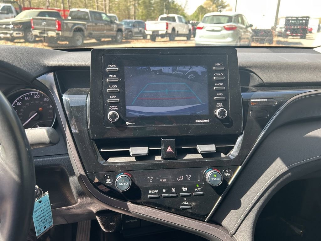 Used 2024 Toyota Camry SE FWD image 19