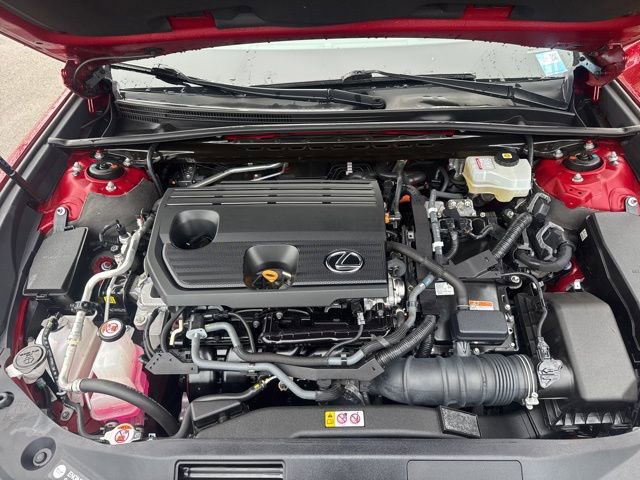 Used 2022 Lexus ES 300h w/ Luxury Package image 38