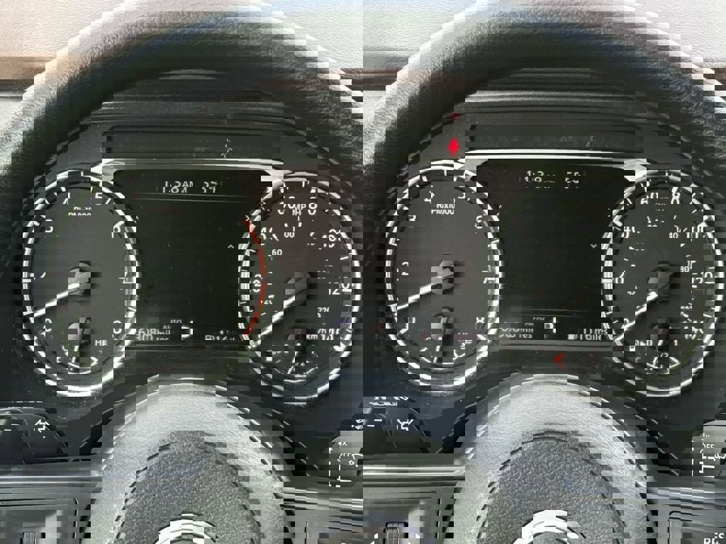 Used 2023 Nissan Rogue S image 23