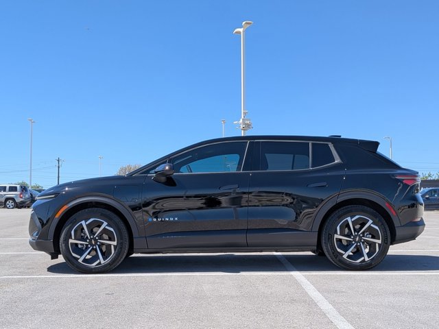 Used 2025 Chevrolet Equinox EV LT image 8